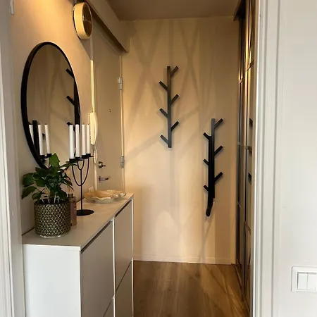 Cozy And Location Apartment *